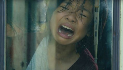 Train to busan-felt sad that everything happened on Su-an’s (Kim Soo-an) birthday. Train To Busan, Cry A River, Darren Aronofsky, Zombie Movies, Korean Movies, Best Horror Movies, Joss Whedon, Best Horrors, I Have A Crush