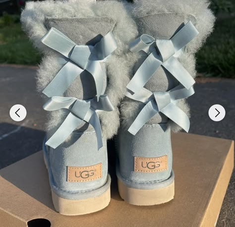 Light Blue Ugg Boots, Blue Ugg Boots, Blue Uggs, Cute Uggs, Uggs With Bows, Cinderella Blue, Princess Clothes, Pink Uggs, Bath Body Works Candles