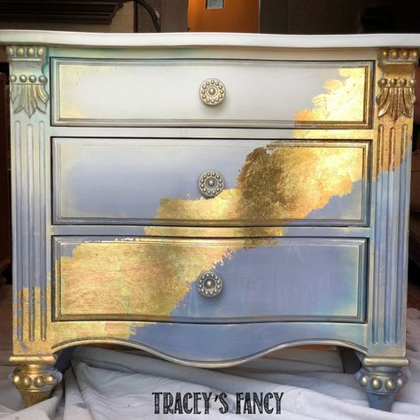 Gold leaf ombre nightstands in bedroom makeover - Tracey's Fancy Black Furniture Diy, Gold Leaf On Furniture, Gold Leaf Furniture, Gold Leaf Decor, Nightstand Makeover, Furniture Painting Techniques, Diy Ikea Hacks, Diy Ikea, Furniture Rehab