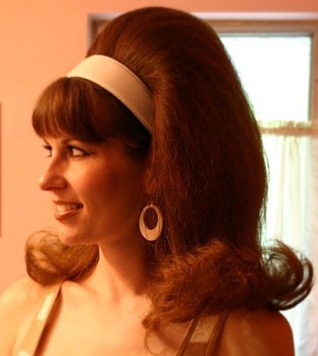 60s Inspired Hair, 1960 Hairstyles, 1960's Hairstyles, 60's Hair, 60s Hairstyles, Hairstyles Retro, New Look Ideas, 1960s Hair, Classic Lifestyle