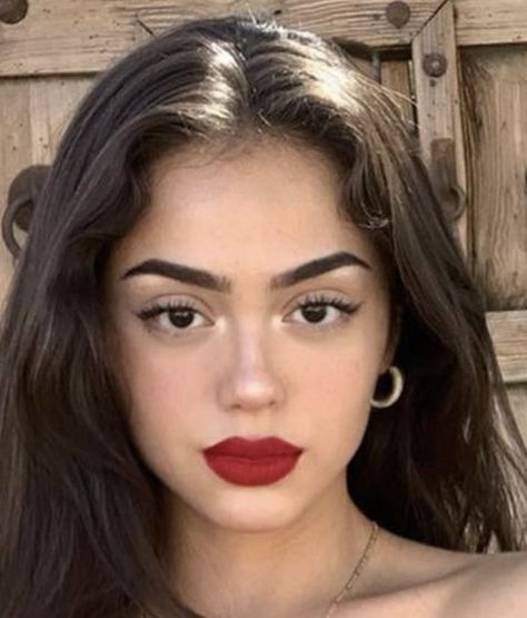 Fredericton New Brunswick, Red Lips Makeup Look, Zendaya Outfits, Red Lip Makeup, Swag Makeup, Ethereal Makeup, Dope Makeup, Cute Makeup Looks, Makeup Eye Looks