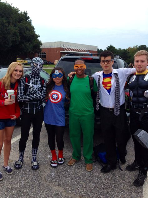 Super hero day❤️ #homecoming Hero Vs Villian Hoco Week, Marvel Monday Spirit Week, Superhero Day Ideas, Superhero Or Villain Spirit Week, Superhero Homecoming Theme Outfits, Marvel Day Spirit Week, Superhero Vs Villain Spirit Week, Superhero Day At School Outfits, Spirit Week Super Hero Day