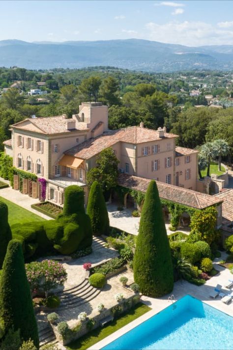 South Of France House, Cool Mansions, Shuttered Windows, Miami Mansion, Big Mansions, Villa France, French Villa, Beachfront House, French Style Homes