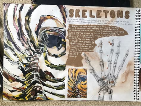 Art Journal Layout Ideas, Gcse Art Sketchbook Photography, Alevel Art Mindmap, Gcse Art Sketchbook Backgrounds, Grade 9 Art Gcse Sketchbook, Art Portfolio Ideas College, Gcse Art Sketchbook Layout Grade 9, Gcse Sketchbook Ideas, Gcse Art Sketchbook Ideas