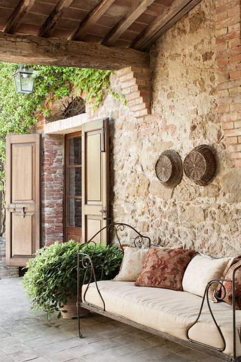 Italian Farmhouse, Italian House, Rustic Italian, Tuscan House, Italian Home, Diy Concrete, Stone Cottage, Tuscan Style, Concrete Planters