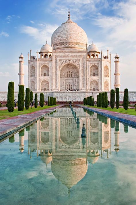 Tac Mahal, تاج محل, Taj Mahal India, The Taj Mahal, Famous Buildings, India Tour, Beautiful Places To Travel, Beautiful Buildings, Agra