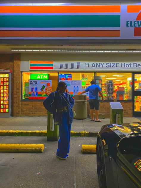 #indie #friends #indiekidfilter #aesthetic Cute Beach Poses, 7 11 Aesthetic, Eleven Aesthetic, 2 Besties, Photo Shoot Mood Board, Circle K, Youth Photos, Insta Model, Seven Eleven