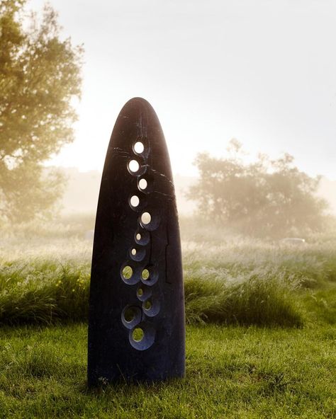 Sculpture Exhibition, Barbara Hepworth, Japanese Garden Design, Standing Stones, Crystal Garden, Standing Stone, Magic Garden, Luxury Garden, Sculpture Garden