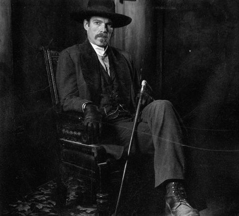 Bob Boze Bell's Big Bad Book of Bad Diary Entries: The Absolute Best Historically Accurate Westerns Cowboy Photos, Doc Holliday And Wyatt Earp, Val Kilmer Tombstone Doc Holliday, Old Western Actors, Old West Town, Historical Cowboy Photos, Diary Entries, Warren Beatty, Western Hero