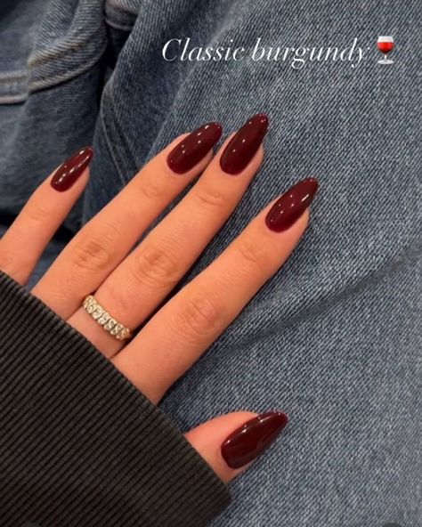 Save these autuman nail inspo for your next nail appointment 🍂 which are your favs? . . #autumnnails #fallnails #fallnaildesigns #autumnvibes #fallnailart #autumncolors #fallcolors #pumpkinnails #cozynails #sweaternails #leafnails #autumnnailinspo Fall Acrylic Nails Almond, Auburn Nails, Acrylic Nails Almond, Fall Acrylic, Nail Appointment, Pumpkin Nails, Cute Nails For Fall, Sweater Nails, Fall Acrylic Nails