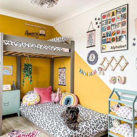 Kid Bedroom Colors, Modern Orange Bedroom, Yellow Girls Bedroom Ideas, Kid Room Wall Paint, Blue Pink And Yellow Bedroom, Shared Childrens Bedroom, Fun Kid Bedroom Ideas, Boy Small Room Ideas, Colourful Toddler Bedroom