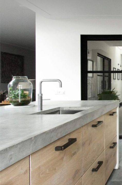 Kitchens With Concrete Countertops, Concrete Kitchen Countertops, Concrete Countertops Kitchen Diy, Countertops Concrete, White Concrete Countertops, Countertops Bathroom, Concrete Countertops Kitchen, Diy Concrete Countertops, Countertops Kitchen