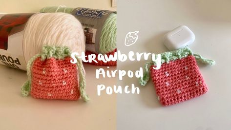 Crochet Strawberry Coin Pouch, Crochet Strawberry Pouch Free Pattern, Sewing Airpod Case, Crochet Cute Projects, Airpod Pouch Crochet, Strawberry Diy Craft, Crocheting Strawberry, Crochet Pouch Tutorial, Crochet Airpods Pouch