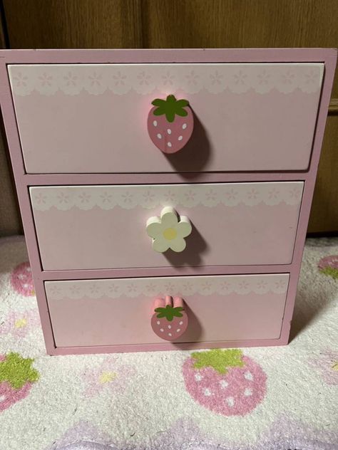 Fresa Room Ideas, Strawberry Nightstand, Kawaii Dresser Decor, Kawaii Wardrobe Furniture, Strawberry Couch, Kawaii Furniture, Kawaii Cluttercore Bedroom, Strawberry Room, Hello Kitty Strawberry Wall Hook