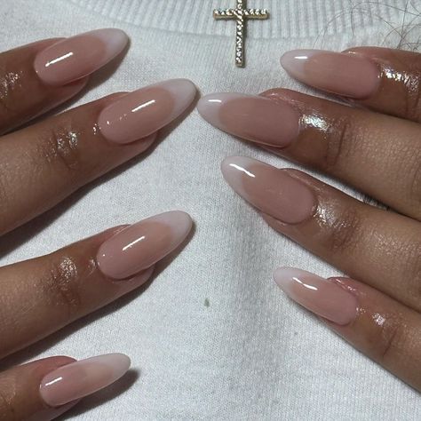 GELX NAILS | Grad nails 👩🏻‍🎓 | Instagram Almond Nude Nails, Aesthetic Nails Acrylic, Acrylic Dip Nails, Grad Nails, Classy Almond Nails, Natural Acrylic Nails, Graduation Nails, Soft Nails, Long Square Acrylic Nails