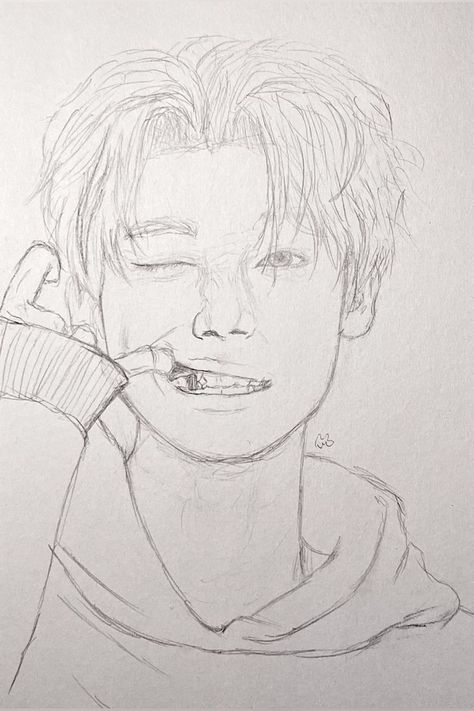 Txt Yeonjun Sketch, Ggum Yeonjun Draw, Kpop Sketch Pencil, Yeonjun Drawing Pencil, Yeonjun Sketch, Kpop Art Sketch, Enhypen Sketch, Yeonjun Drawing, Cute Sketch Ideas