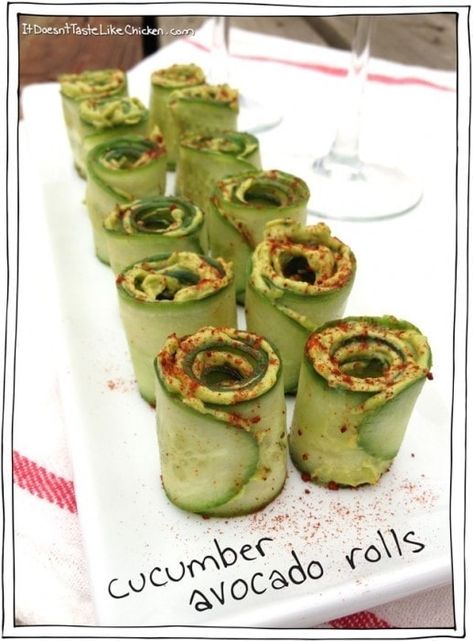 Cucumber Avocado Rolls Cucumber Avocado Rolls, Avocado Rolls, Cucumber Rolls, Avocado Roll, Cucumber Avocado, Think Food, Raw Vegan Recipes, Idee Pasto Sano, Raw Food