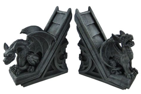 Gothic Gargoyle Sculptural Bookends Book Ends Gargoyle Garden, Dragon Furniture, Lion Bookends, Unique Bookends, Gothic Gargoyles, Decorative Bookends, Gothic Castle, Cadeau Parents, Dark Decor