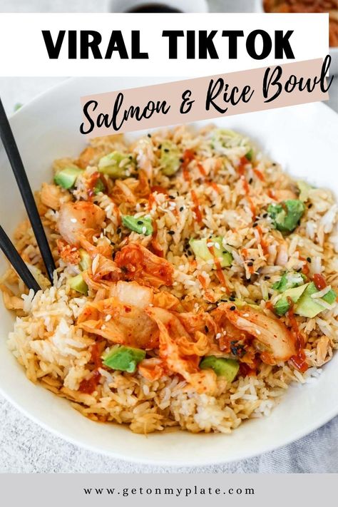 Salmon And Shrimp Rice Bowl, Salmon Rice Bowl Meal Prep, Easy Salmon Rice Bowl Recipes, Salmon Recipes Asian Rice Bowls, Salmon Lunch Bowl, Easy Salmon Rice Bowl, Fish Rice Bowl Recipe, Salmon Dinner Bowl, Dinner Recipes Tiktok