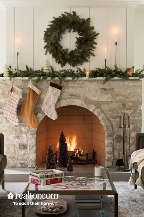 Magnolia Bedding, Mantel Styling, Magnolia Home Decor, Cottage Fireplace, Basement Fireplace, Interior Design Instagram, Family Room Inspiration, Nice Furniture, Fireplace Stone