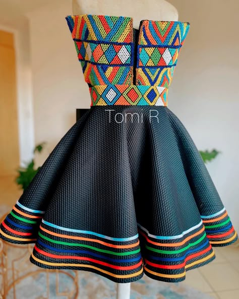 Zulu Traditional Wedding Dresses, Zulu Traditional Attire, Zulu Wedding, Xhosa Attire, South African Traditional Dresses, African Traditional Wear, Shweshwe Dresses, Traditional African Clothing, Traditional Attires