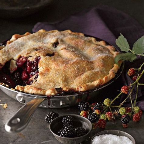 Lugnasad:  #Marilyn #Batali's #Blackberry #Pie, for #Lugnasad. Blackberry Farm, Blackberry Pie, Brambly Hedge, Berry Pie, Easy Pie, Sweet Pie, Pies And Tarts, Bramble, Beautiful Food