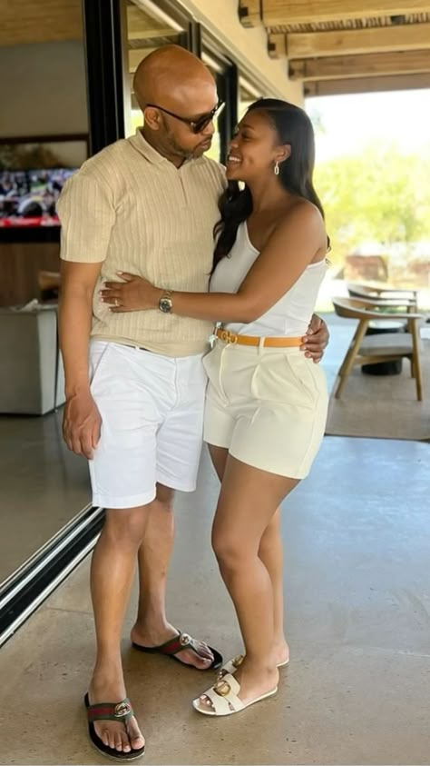 Matching Cruise Outfits For Couples, Date Night Black Couple Goals, Sunset Cruise Outfit, Baecation Black Couples, Couple Date Night Outfits, Black Couple Outfits, Matching Couple Outfits Summer, Summer Rainy Day Outfit, Tan Girl