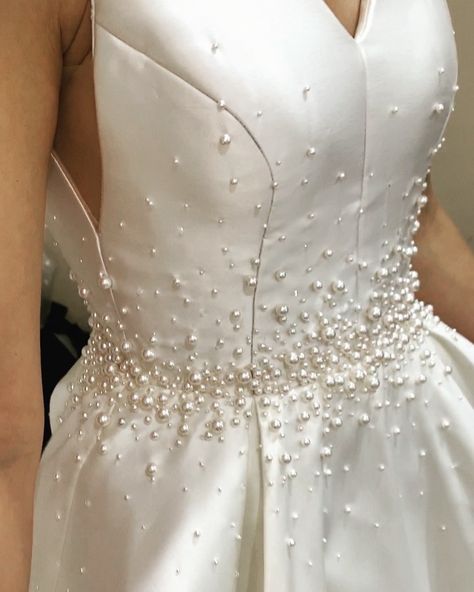 Dress Pearls Detail, Wedding Gown With Pearl Beads, Silk Mikado Dress, Pearl Lined Dress, Gown With Pearls, Pearl Beading Dress, Beading Dress Detail, Hand Beaded Embroidery Dress, Pearl On Dress