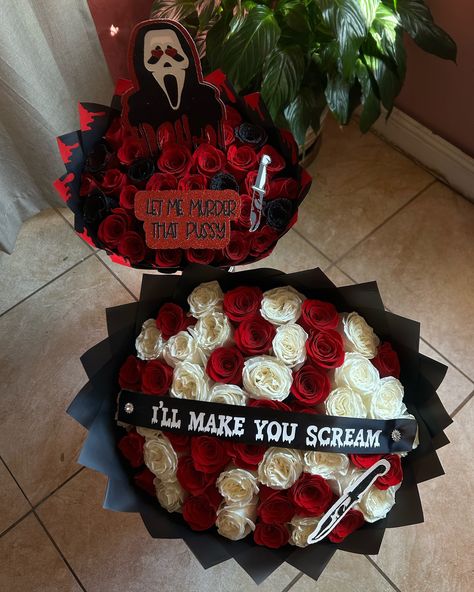 You ask & @bouquetsbykarla delivers no questions asked 🫡💐 • • • #inlandempire #spookybouquet #florist #halloween Flower Bouquet Business, Scary Halloween Cakes, Bouquet Business, Valentine Bouquet, Halloween Cakes, Sweet 16, Scream, Florist, Iphone Wallpaper