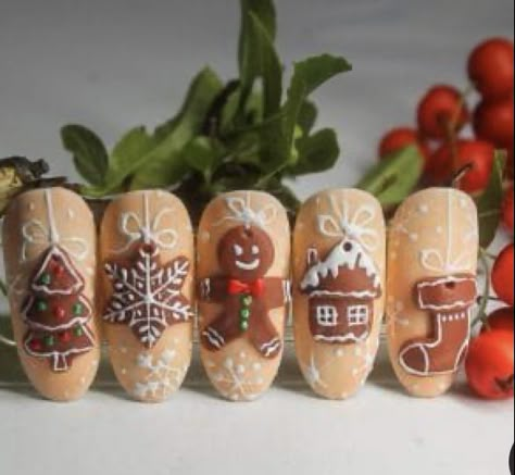 Christmas Nails Decorations, 3d Gingerbread Nails, Christmas Gingerbread Nail Art, Christmas 3d Nail Art Designs, Christmas Cookie Nail Art, Christmas Nail Art Gingerbread, 3d Christmas Nail Art Designs, Cookie Nails Design, Christmas Nails Drawing