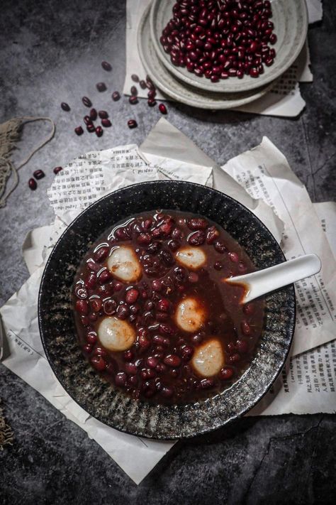 Chez Jorge, Red Bean Dessert, Tong Sui, Red Beans Recipe, Taiwanese Recipes, Red Bean Soup, Healthy Beans, Traditional Desserts, Tang Yuan