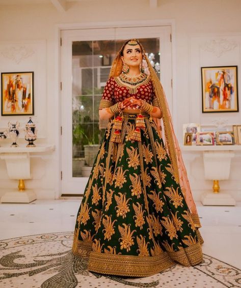 Sabyasachi Lehengas, Haldi Ceremony Outfit, Pakistani Brides, Sabyasachi Mukherjee, Sabyasachi Bride, Loads Of Love, Red Bridal Dress, Latest Bridal Lehenga, Mehendi Outfits