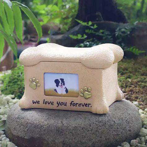 Pet Memorial Picture Frame, Pet Caskets, Pet Memorial Ideas, Pet Urns Dogs, Dog Urns, Memorial Ideas, Pet Urn, Pet Stroller, Pet Ashes