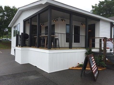 Farmhouse Lulamae Farmhouse, Remodel A Mobile Home, Farmhouse Manufactured Home, Manufactured Home Renovation, Farmhouse Mobile Home, Farmhouse Home Design, Porch Office, Trailer House, Mobile Home Exteriors