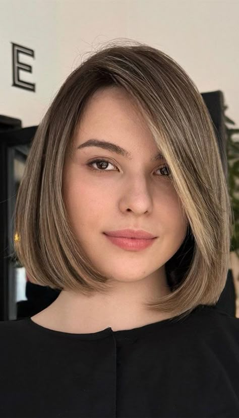 bob haircut, Layered Blonde Short Bob Haircut, bob haircut ideas, blonde bob, Low Maintenance Short Bob Haircuts Ideas For Women, Bob Pendek, Haircuts 2014, Bold Haircuts, Short Blonde Bobs, Best Hair Dye, Short Hair Images, Layered Haircuts For Medium Hair, Haircuts Ideas