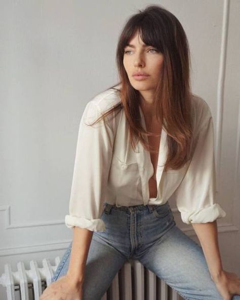 Aesthetic Cities, Vogue Aesthetic, Alyssa Miller, Woman In Jeans, Internet Girl, French Hair, Long Locks, Hair Inspiration Color, Anine Bing