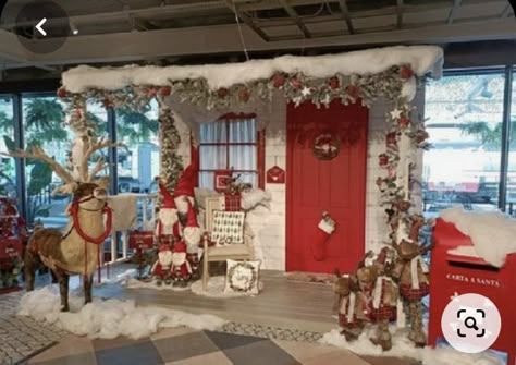 Photo With Santa Backdrop, Diy Christmas Props Photography, Christmas Santa Photoshoot, Grinch Photoshoot Backdrop, Santas Village Ideas, Santa House Decorations Ideas, Christmas Photo Studio Decor, Christmas Photo Props Outdoor, Santa’s Grotto