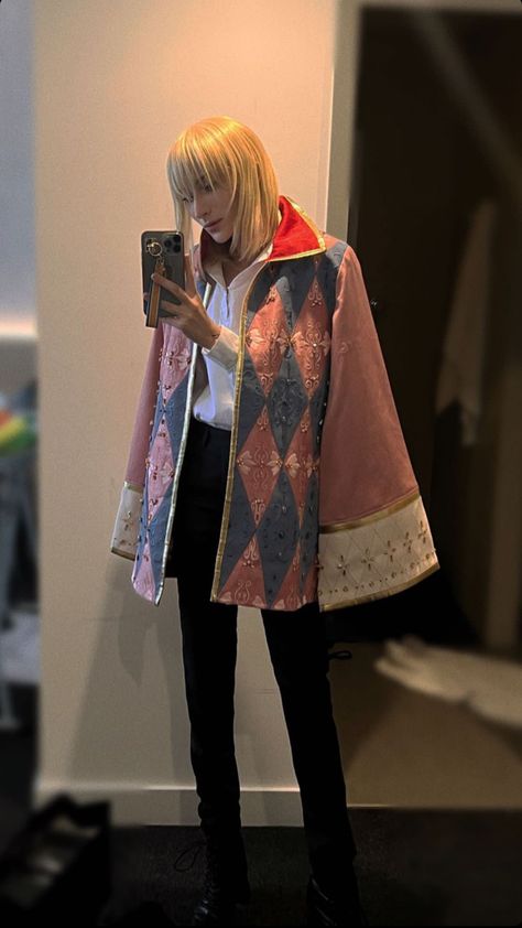 Calcifer Costume, Howl Pendragon Jacket, Howls Coat, Howl Coat, Howl Jacket, Portals Outfit, Sophie Cosplay, Knite Coser, Howls Moving Castle Cosplay