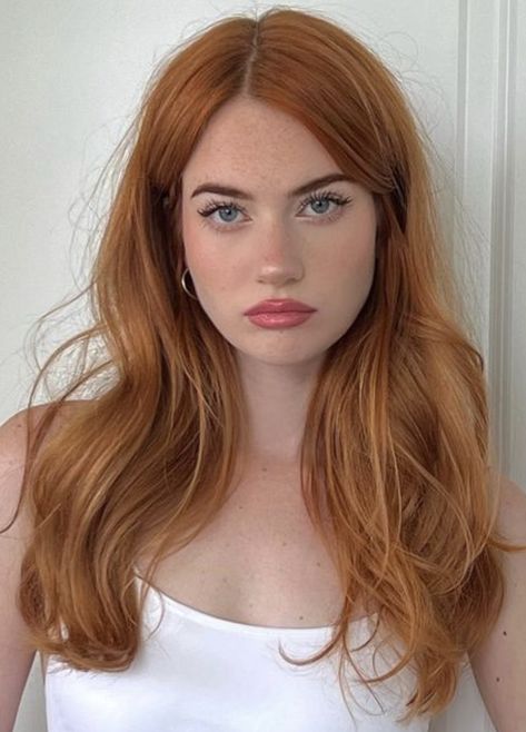 Light Red Hair, Cheveux Oranges, Copper Blonde Hair, Warm Hair Color, Hair Pale Skin, Hair Color Orange, Strawberry Blonde Hair Color, Natural Red Hair, Red Hair Inspo