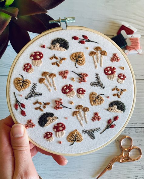 Mushies 🍄🍄🍄‍🟫🍄‍🟫 . . . #embroiderykit #embroidery #embroideryart #embroideryhoop #embroiderydesign #floralembroidery #modernembroidery #embroiderylove #handembroidery #dmcthreads #embroiderypattern #embroideryartist #embroideryhoopart #dmcembroidery #embroiderywork #craftgiftideas #hedgehogembroidery #craftkit #embroiderygiftideas #hoopart #fallvibes #stitchersofinstagram #contemporaryembroidery #hedgehogs #embroideryhoops #embriodery #damngoodstitch #crossstitch #winterembroidery Masculine Embroidery Designs, Nature Embroidery Inspiration, Embroidery Witchy, Embroidery Display Ideas, Hand Embroidery Gift Ideas, Mushroom Embroidery Pattern, Skull Embroidery Pattern, Cottage Core Embroidery, Hand Embroidery Patterns Vintage