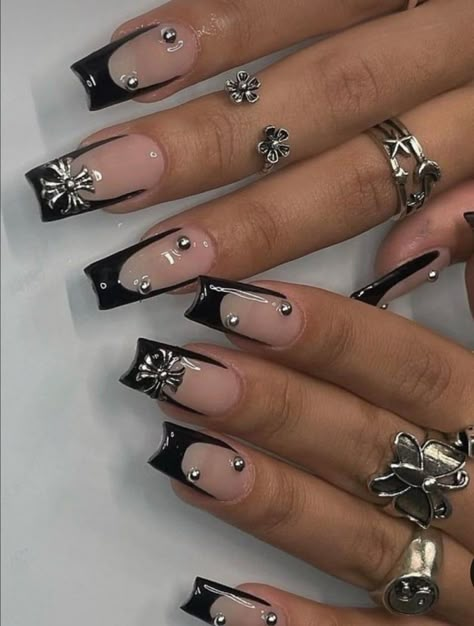 10 Pcs Luxury Reusable Press on Nails Black French Tip W/ Charms. Long-lasting Salon Quality. Stick on Glue on Nails - Etsy UK Billie Nails, Sweet 16 Nail Ideas, Korea Nails, Minimalist Nail Design, Nails Black French Tip, Basic Manicure, Nails Black French, Black Nail Ideas, Nails Ideas Simple