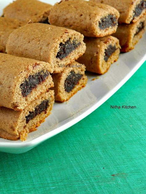 Fig Newton Recipe, Homemade Fig Newtons, Fig Bar, Fig Newtons, Healthy Homemade Snacks, Broma Bakery, Fig Bars, Fig Recipes, Bar Recipe