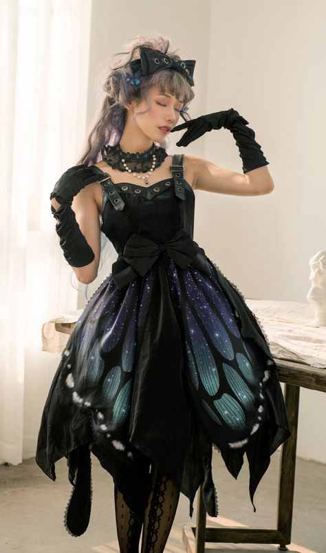 Punk Halloween, Butterfly Clothes, Crow Costume, The Butterfly Effect, Butterfly Costume, Fairy Clothes, Butterfly Effect, Princess Outfits, Butterfly Dress