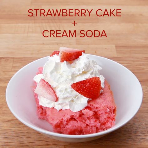 2-Ingredient Soda Pop Cakes Cream Soda Cake, Soda Pop Cake, Soda Cake Recipe, 2 Ingredient Cake, 2 Ingredient Cakes, Cake Mix And Soda, Soda Cake, Soda Flavors, Pop Cake