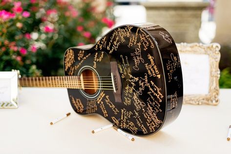 Green Rustic Wedding, Guitar Wedding, Guest Book Unique, Black Acoustic Guitar, Rockabilly Wedding, Anna Kim, Wedding Guest Book Unique, Gold Color Palettes, Guest Book Ideas