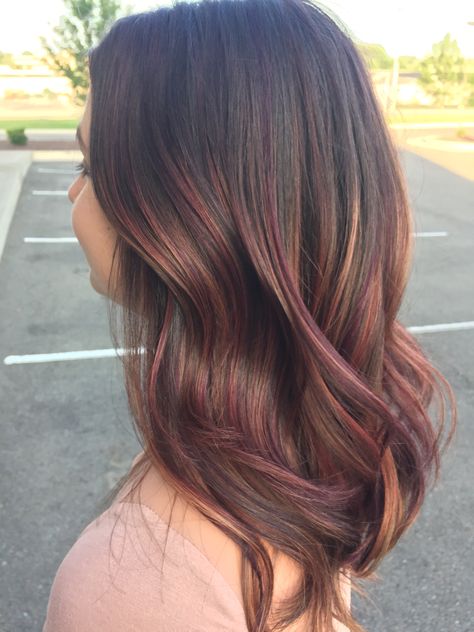 Peekaboo Hair Color Dark Hair, Red Pink Hair Color Ideas, Highlight Colours For Hair, Brown Hair With Other Colors, Short Dyed Hair Highlights, Maroon Highlights On Light Brown Hair, Light Hair Colour Ideas, Pink On Brunette Hair, Hair Color Ideas For Brunettes No Bleach