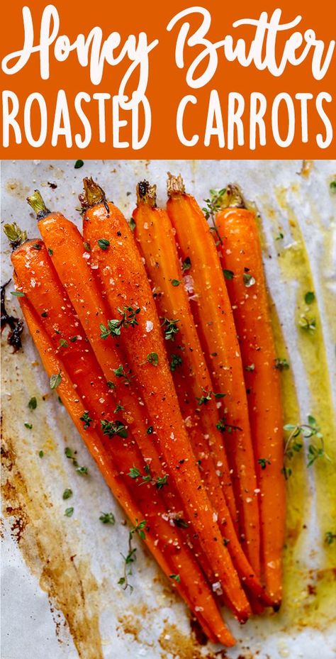 Carrots Thanksgiving, Carrots With Thyme, Side Dish For Easter, Best Carrot Recipe, Oven Roasted Carrots, Honey Roasted Carrots, Baked Carrots, Dinner Thanksgiving, Buffalo Cauliflower