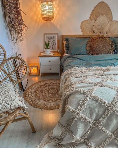 Surf Room Decor, Ocean Room Decor, Beachy Room Decor, Beach Room Decor, Beachy Bedroom, Surf Room, Beachy Room, Redecorate Bedroom, Cozy Room Decor