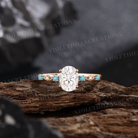 Vintage oval shaped moissanite engagement ring milgrain turquoise wedding ring rose gold rings for women promise ring personalized jewelry ⨞Handmade item                                                                                                       ⨞Materials: 14k, 18k Gold, Rose gold, White gold Ring size can be choose from the selection box. ----Ring Descriptions---- ⨞Engagement ring -Center Stone - Moissanite  Shape -Oval Cut  Size - 6*8m -Side Stones -Turquoise & Moissanite  Shape - R Western Engagement Rings With Turquoise, Turquoise And Gold Wedding Ring, Small Western Promise Rings, Western Promise Rings For Teens, Turqouise Wedding Ring, Outdoorsy Wedding Ring, Western Weeding Rings, Unique Engagement Rings Turquoise, Turquoise And Diamond Wedding Ring