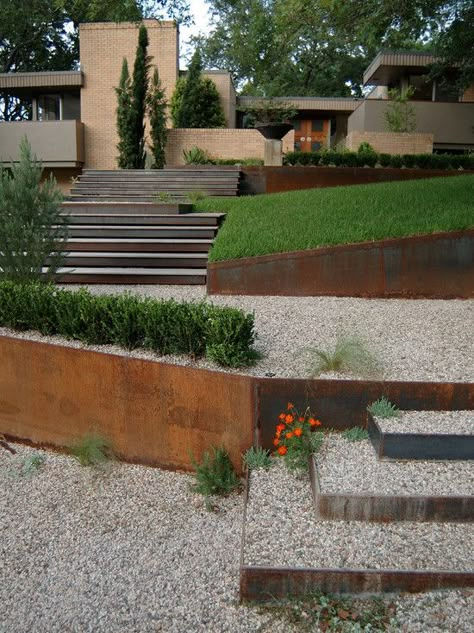 Garden Panels, Steel Retaining Wall, Retaining Wall Design, Modern Front Yard, Creative Landscape, Modern Landscape Design, Garden Steps, Have Inspiration, Garden Edging